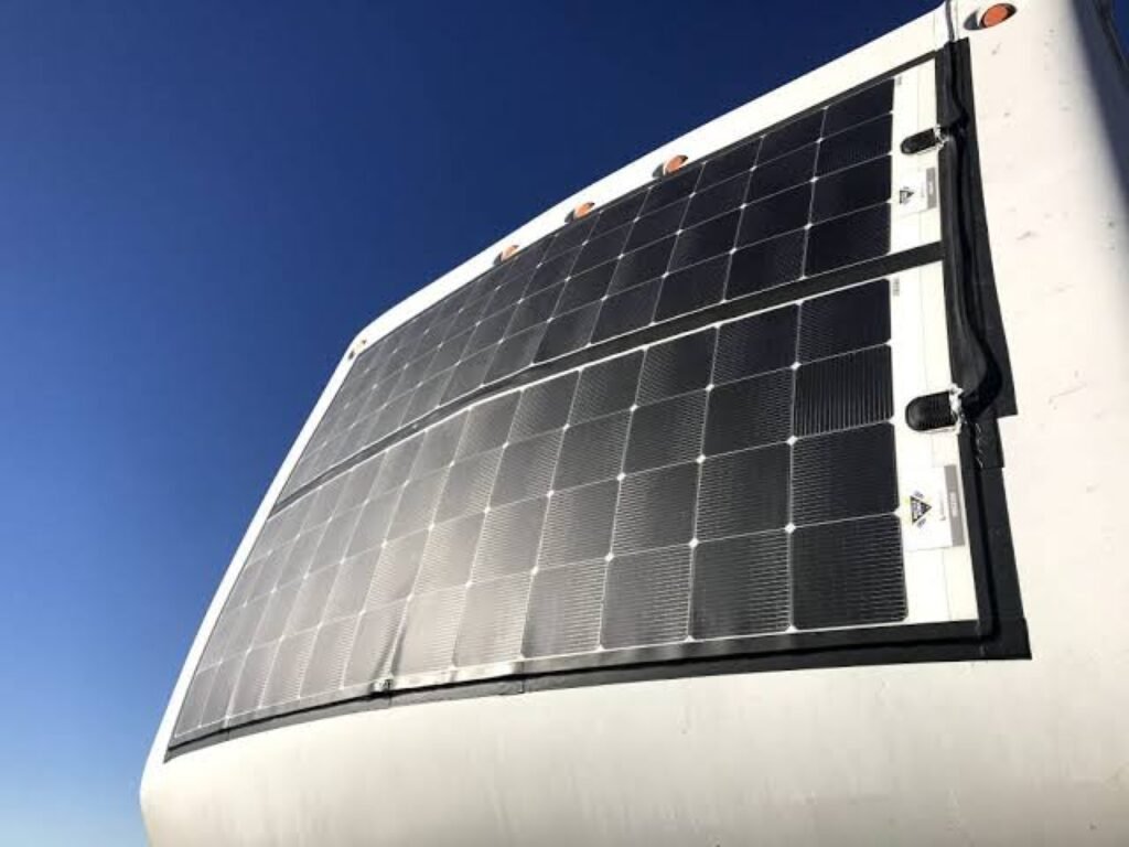 7 Best Flexible Solar Panels for Rv Roofs in 2026
