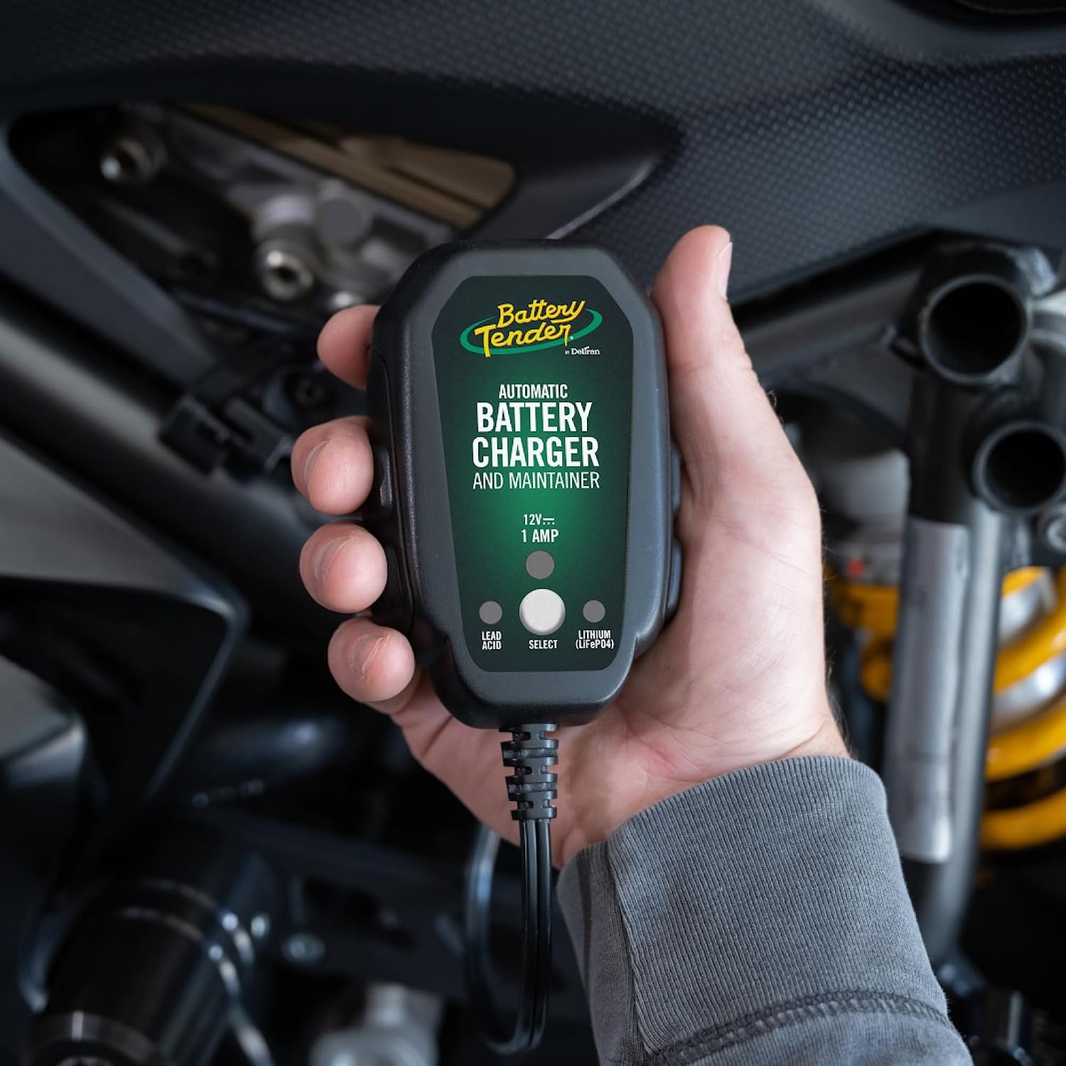 Battery Tender Junior 12V, 800mA Battery Charger and Maintainer for Lead Acid and Lithium Batteries - Switchable Battery Charger for Powersports - 022-0199-DL-WH - Image 2